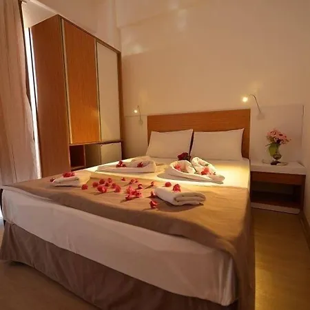 Hotel Talay *