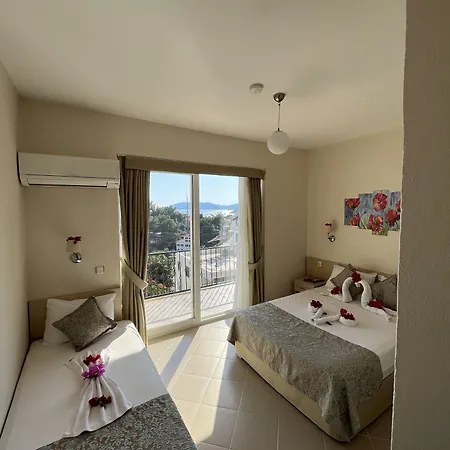 Talay Hotel *