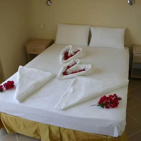 Talay Hotel *
